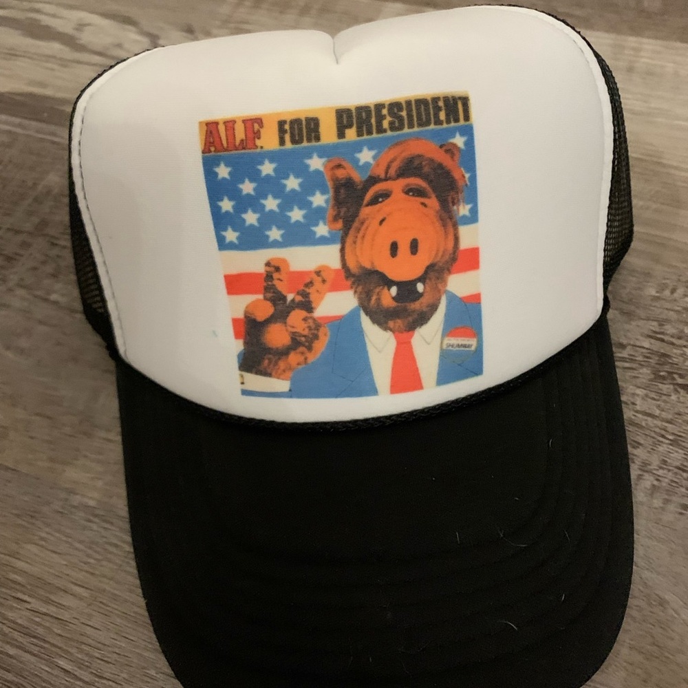 NWT Vintage 1980’s ALF FOR PRESIDENT Truckers Hat MINT CONDITION Disc. Shipping!